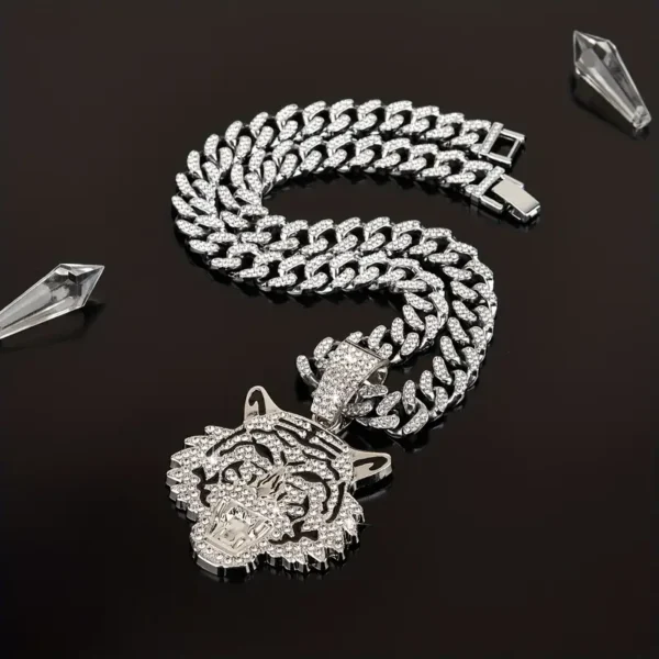 Hip Hop Iced Out Tiger Head Pendant